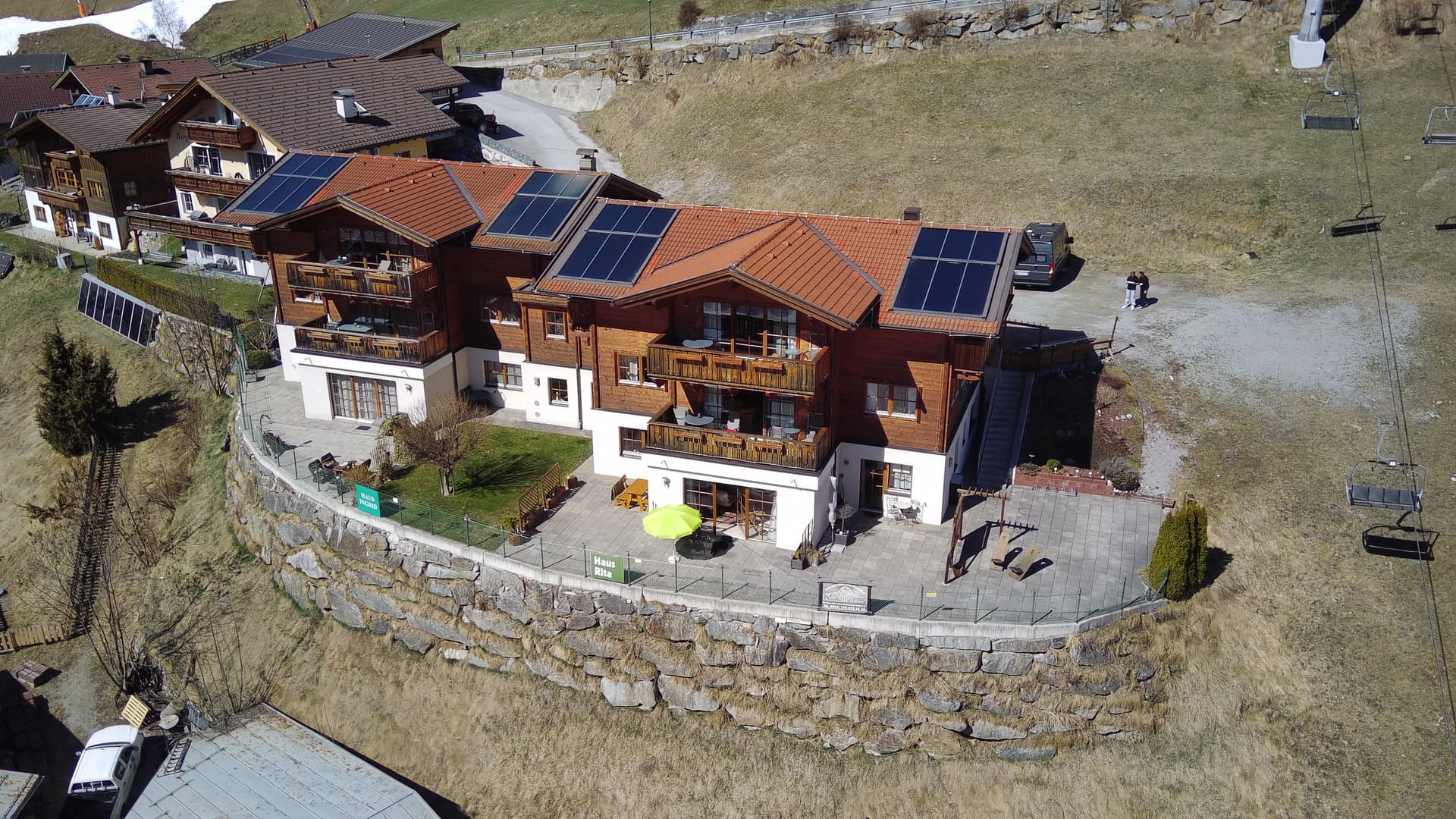 Ferienhaus Rita in Kals am Großglockner – Luftaufnahme